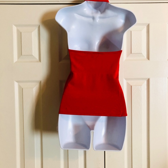 SOLD - Banana Republic Red Rayon Halter Top Woman's Small - Picture 2 of 3